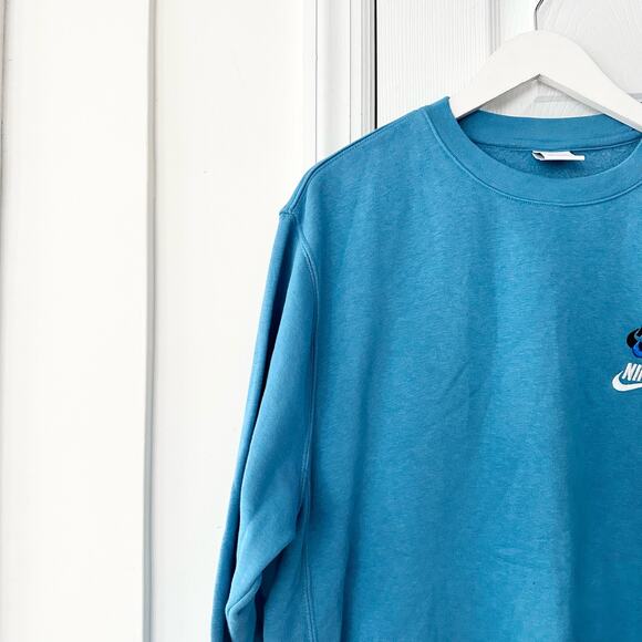 Nike NSW Sport Essentials+ Crewneck Dutch Blue Sweatshirt DM8886-469 Large - Picture 2 of 13